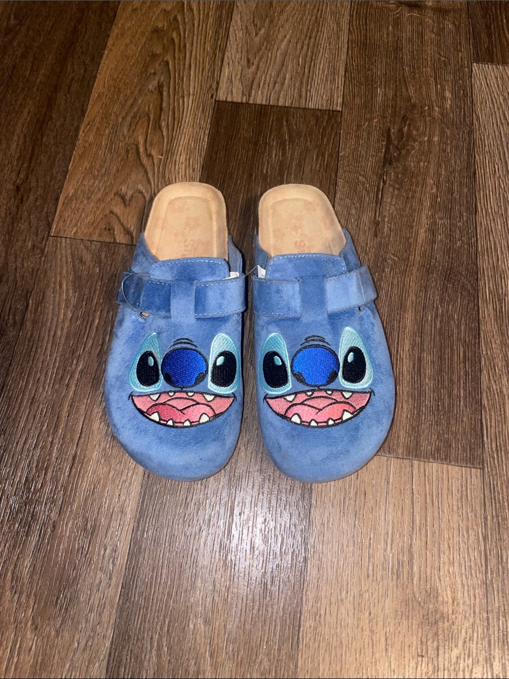 Disney Blue Stitch Kids Slip-On Clogs with Character Face:CUT SMALL LIKE A 5 or6